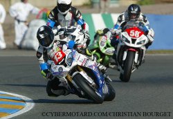 La BMW N°13 obtient le meilleur temps des Superstock.