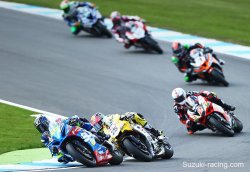 Sylvain Guintoli ne termine qu'une course sur deux