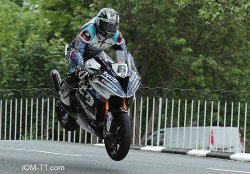 16 victoires au compteur pour Michael Dunlop !