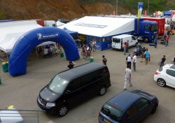 La structure Michelin Power Cup sur les paddocks