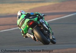 La Kawasaki-Pirelli SRC N°11 en tête