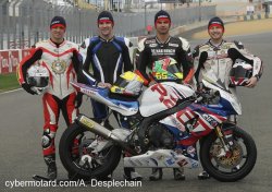 Suzuki R2CL une équipe auréolée d'un podium superbike