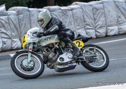 Bruno Leroy un des français fidèles au Manx GP