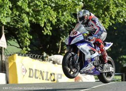 Peter Hickman meilleur pilote du superstock