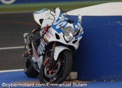 Crash en pleine ligne droite