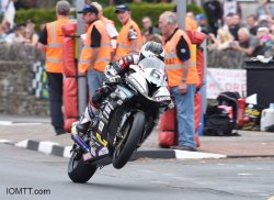 Nouveau record en Senior pour Dunlop