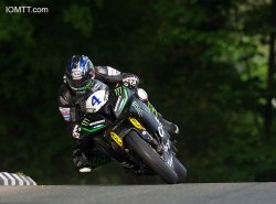 Ian Hutchinson 2e aux essais supersport