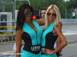 Hotesses verseau (?)