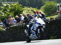 Une deuxième place sur le podium à l'arraché pour Guy Martin