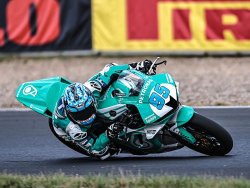 Première victoire de Tarran MacKenzie sur une Honda dans la 2e manche supersport