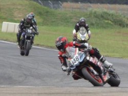 Patrick Blanchet monte sur la 3e place du podium scratch