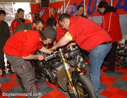 Abandon de la MV Agusta