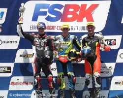4e victoire d'Enzo Boulom à Magny Cours en catégorie challenger !
