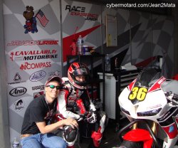 Un californien sur la 1ère marche du podium en Trophée 600 Pirelli.